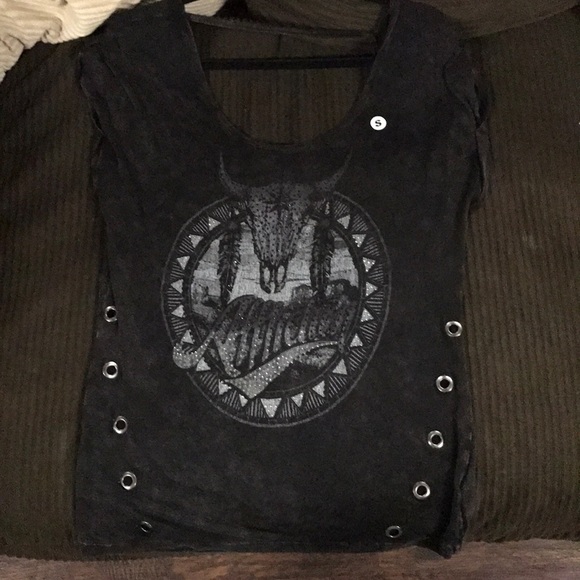 Affliction open back shirt - Picture 3 of 5